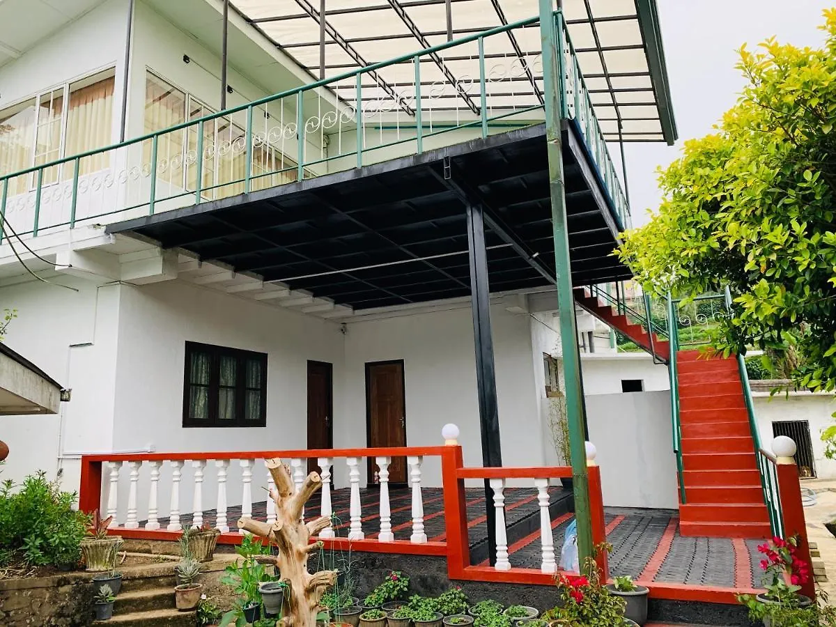 Bed & Breakfast Sinora Holiday Bungalow Nuwara Eliya Sri Lanka